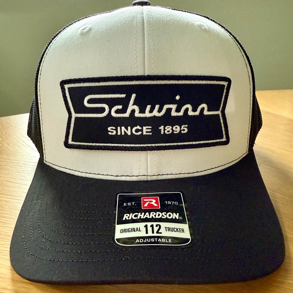 Schwinn Classic Black and White Tracker Cap NWT